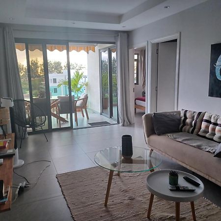 Splendide Penthouse Vue Mer A 5 Mn A Pied De La Plage Flic-en-Flacq エクステリア 写真