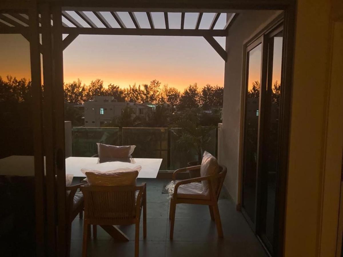 Splendide Penthouse Vue Mer A 5 Mn A Pied De La Plage Flic-en-Flacq エクステリア 写真